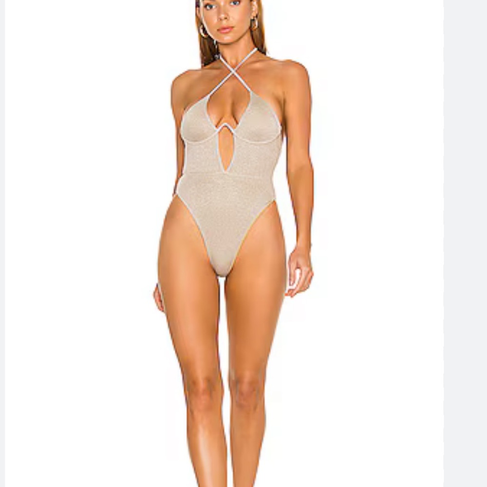 NWT!! 
Lovewave suit